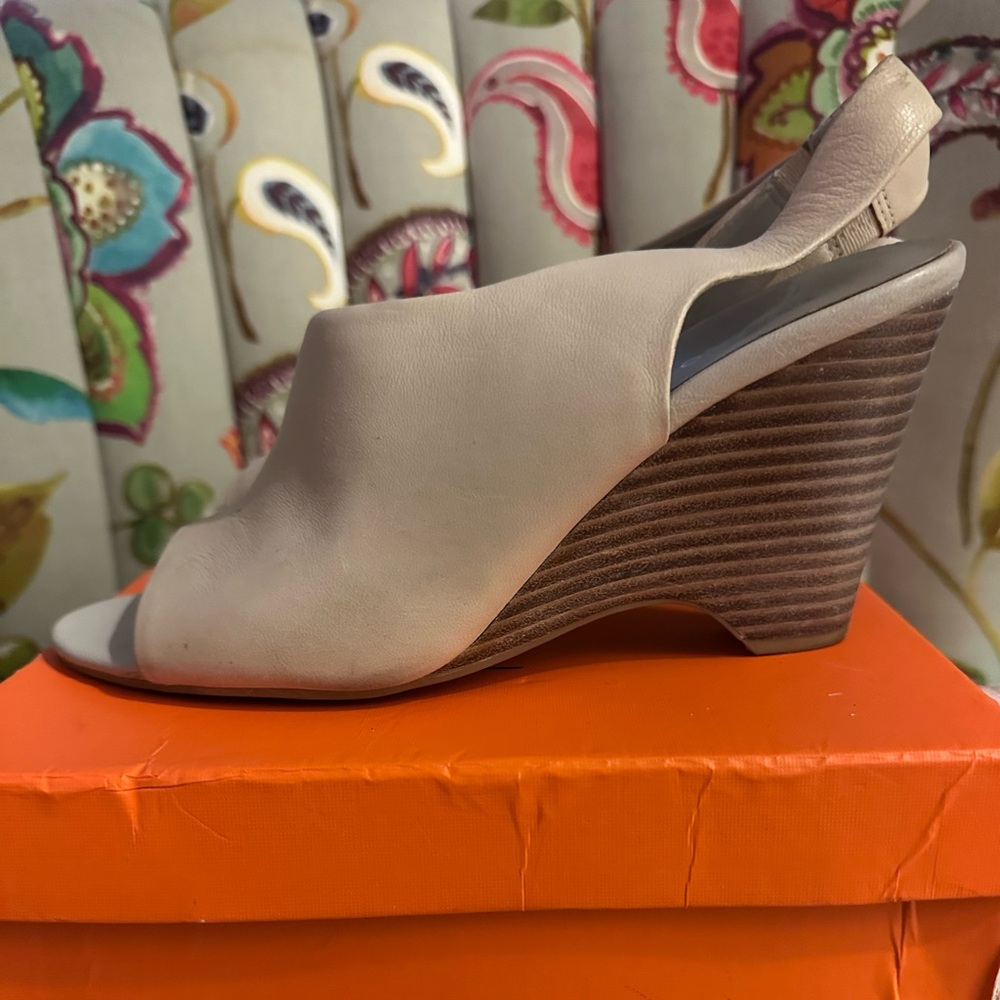 Franco Sarto Beige Open-Toe Wedges